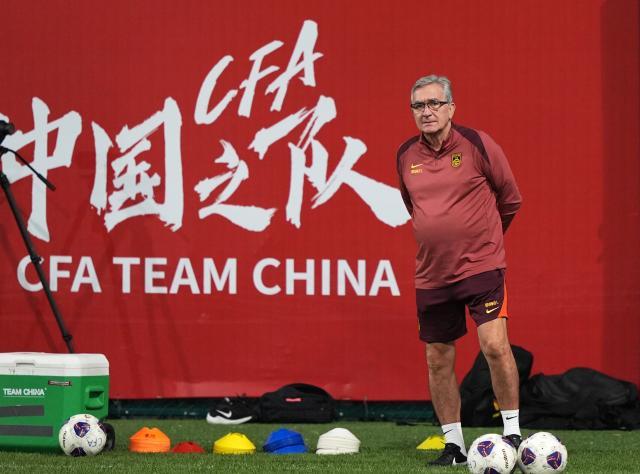 1727690580899051814.jpg (体育)(4)足球——世预赛:中国队进行赛前训练XxjpseC007488_20240907_PEPFN0A001.jpg